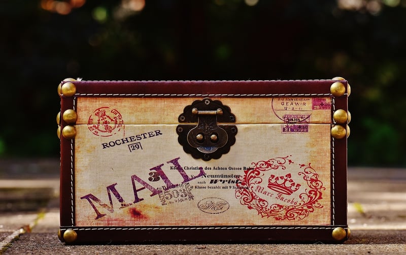 Travel Suitcase Icon